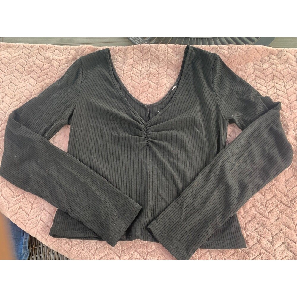 Pac Sun Women Teen Black Long sleeve V-neck Ribbed Scrunch top Size S Small
